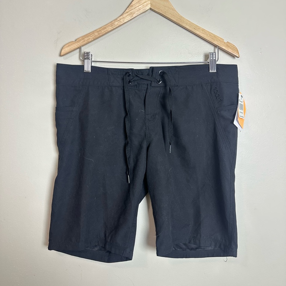 Rip Curl Size 11 Black Boardshorts